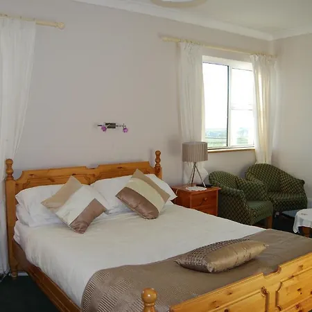 Clonmore 3*