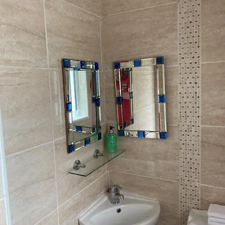 Bed & Breakfast Clonmore 3*