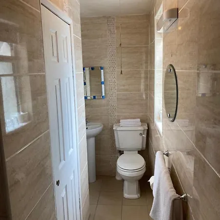 Clonmore 3*