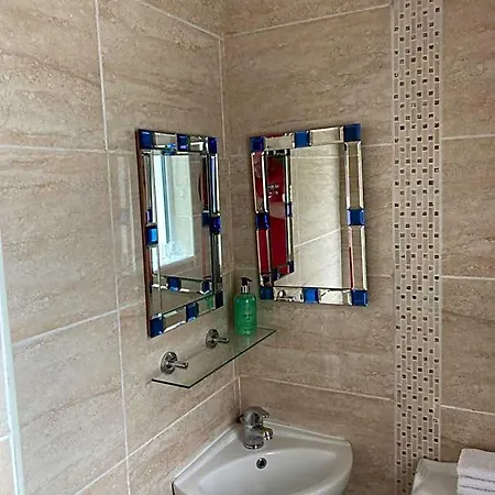 Bed & Breakfast Clonmore 3*