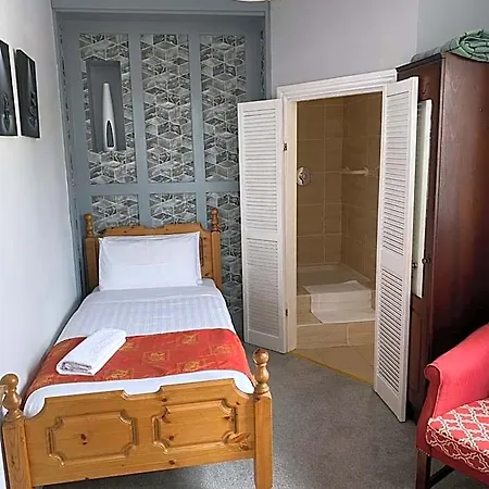 Clonmore Bed & Breakfast
